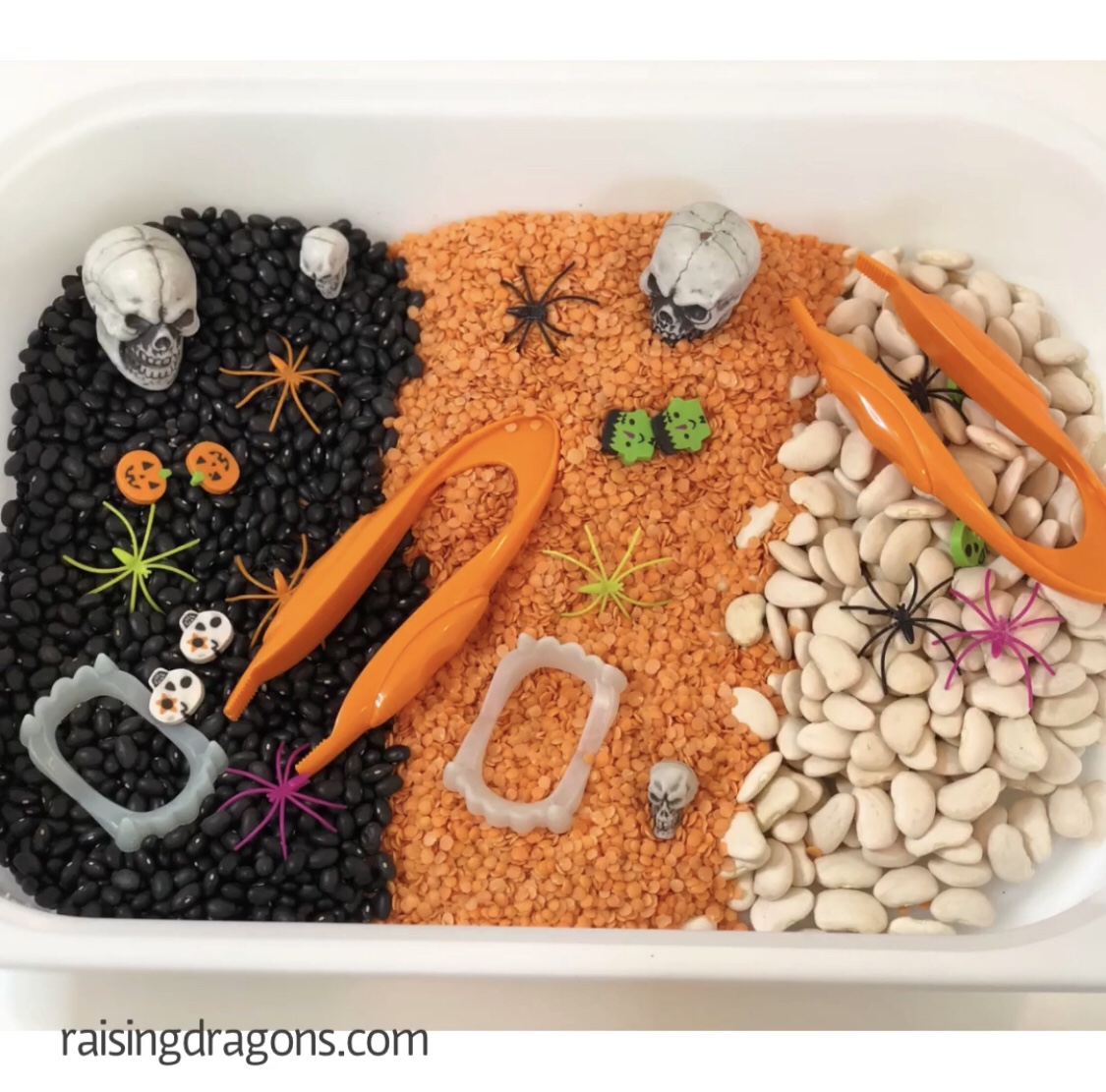 Halloween Sensory Bin For Preschoolers ⋆ Raising Dragons